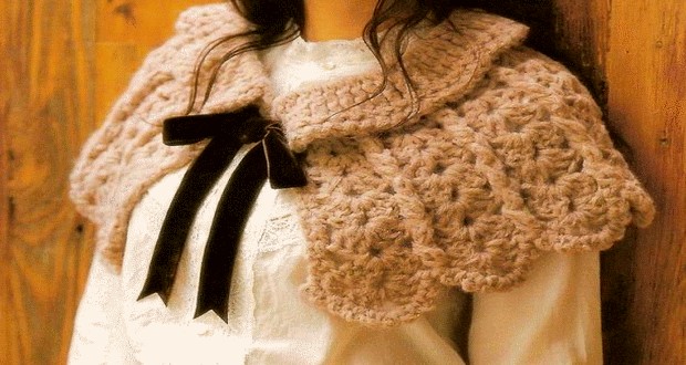 mini cape crochet